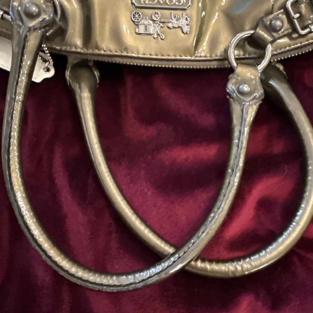 AUTH COACH MADISON LINDSAY PATENT LEATHER LARGE SATCHEL BAG PURSE 18627 Olive
